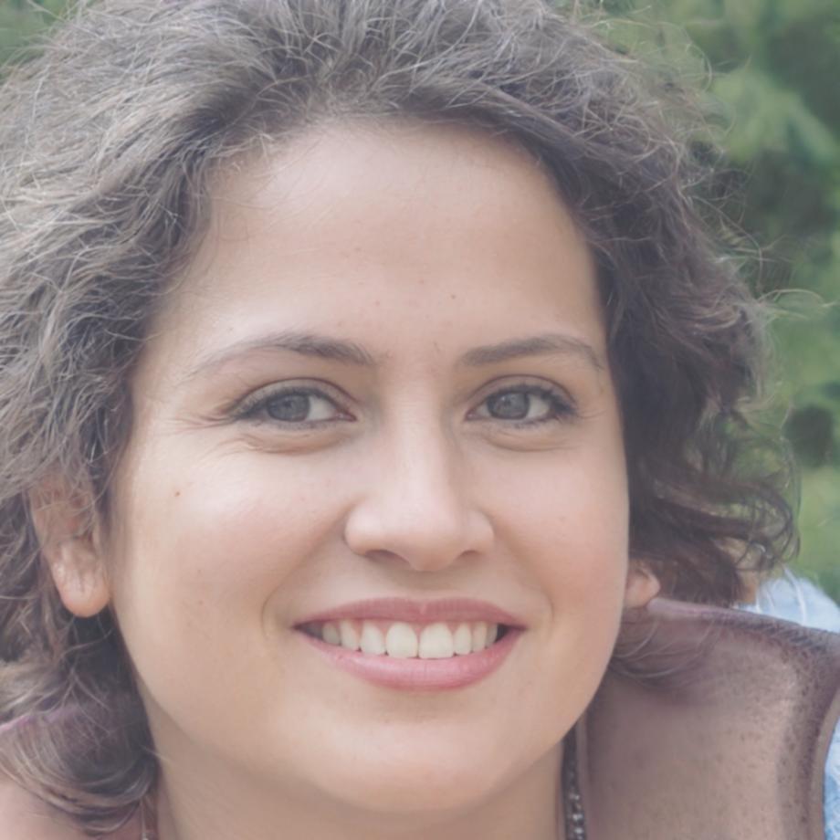 Ritratto di Elena Marchetti, fondatrice e direttrice artistica